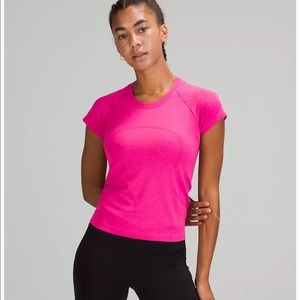 Swiftly tech race shirt, active wear